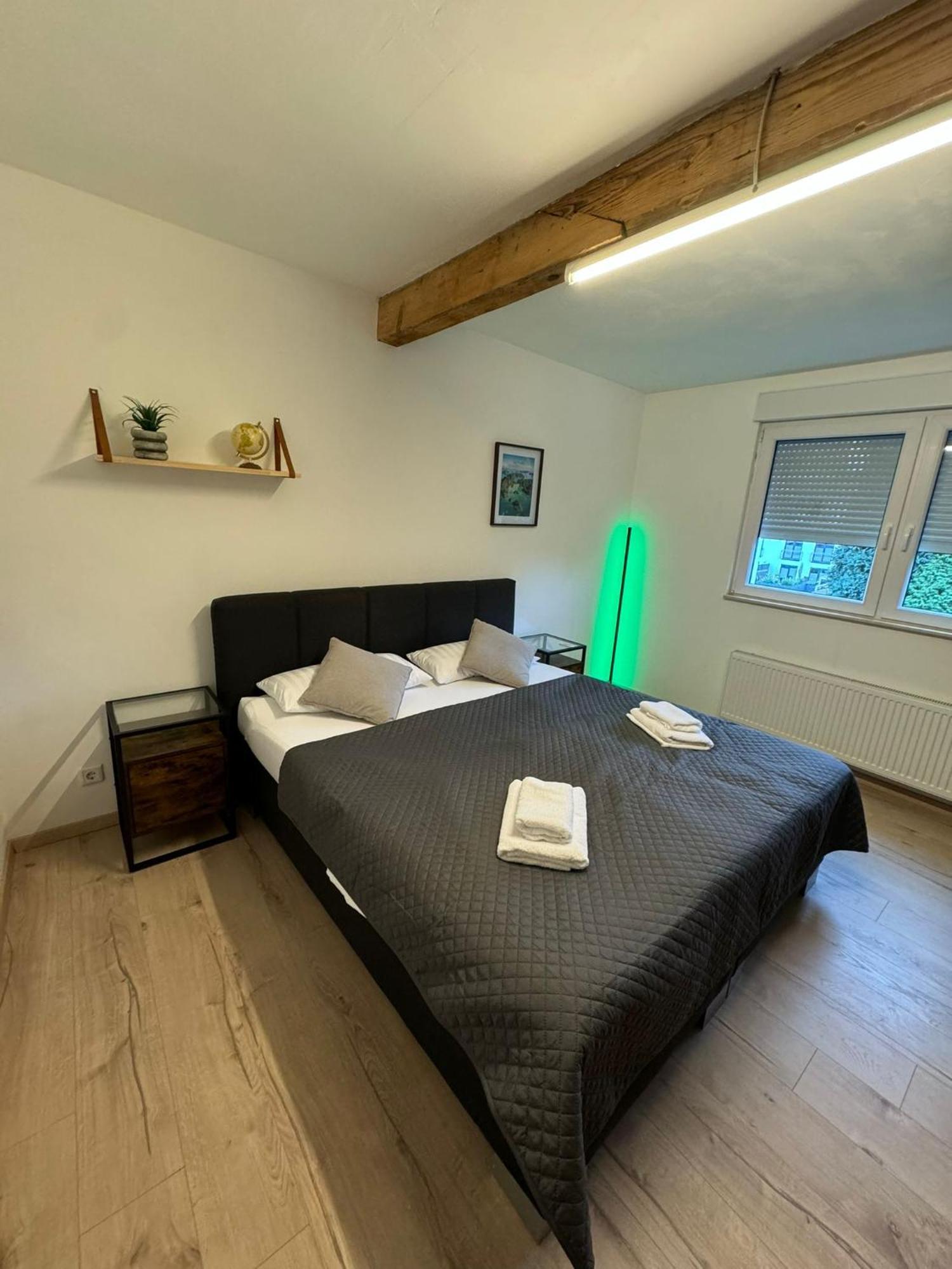 Schoene Ruhige Wohnung In Anliegerstrasse Essen Dış mekan fotoğraf